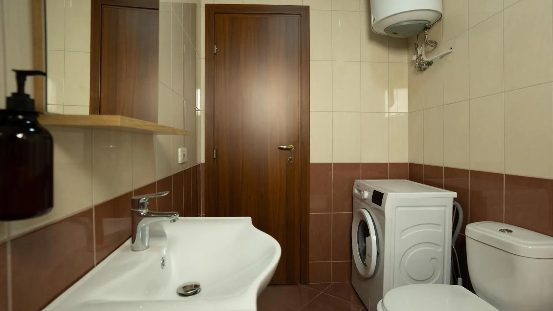 Cozy Apartment Polisi i Vogel